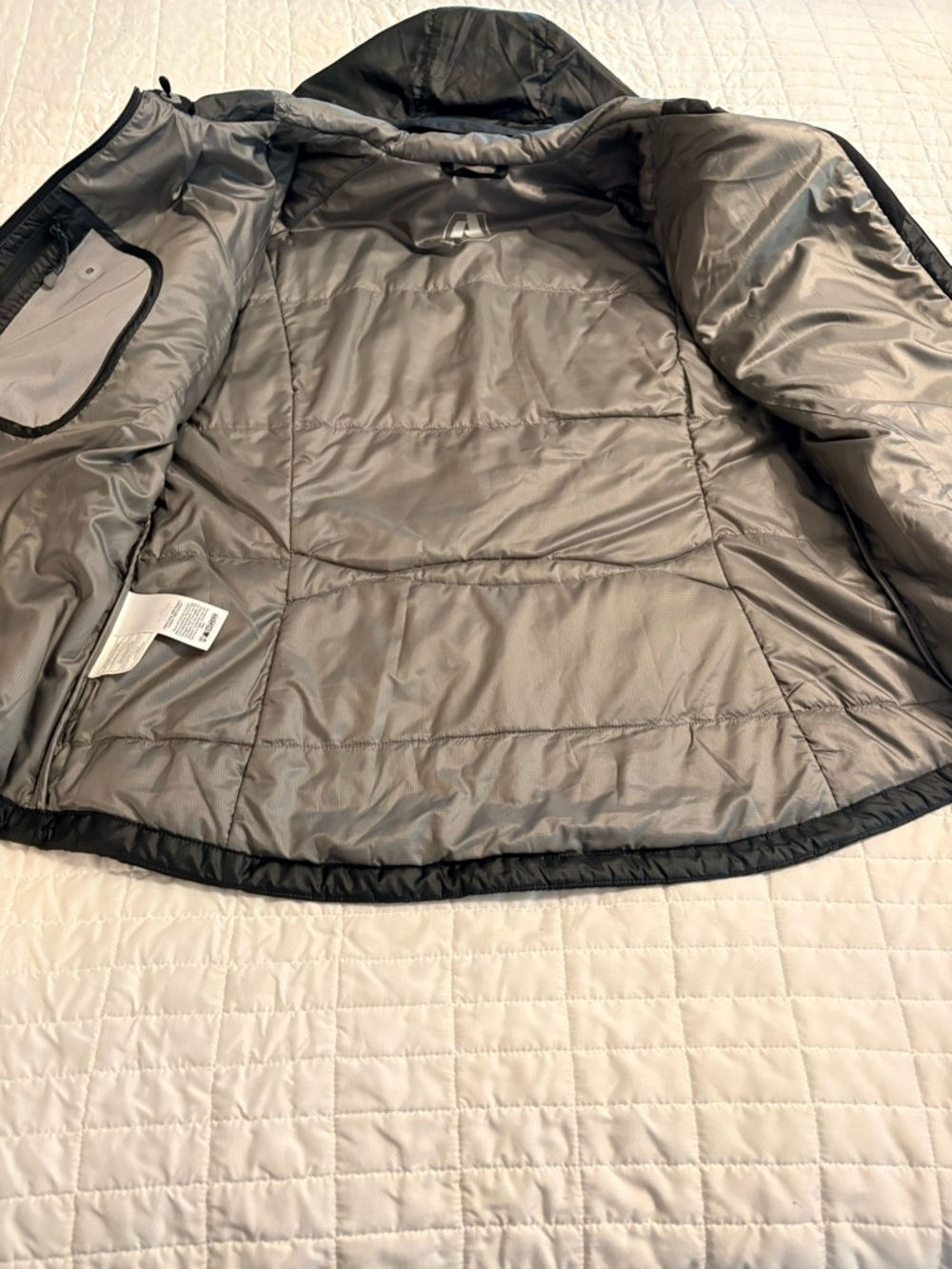 Eddie Bauer First Ascent Whittaker Mountaineering Primaloft Jacket Black - Picture 9 of 11